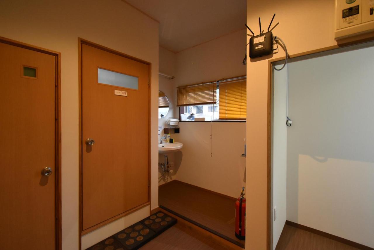 Guest House Iwato Такачихо Екстериор снимка