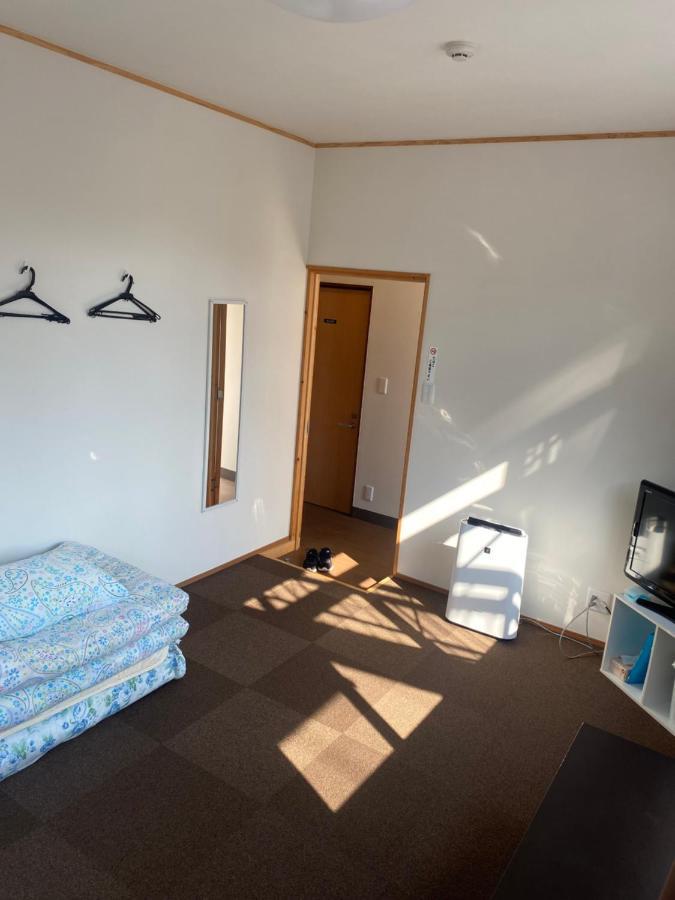 Guest House Iwato Такачихо Екстериор снимка
