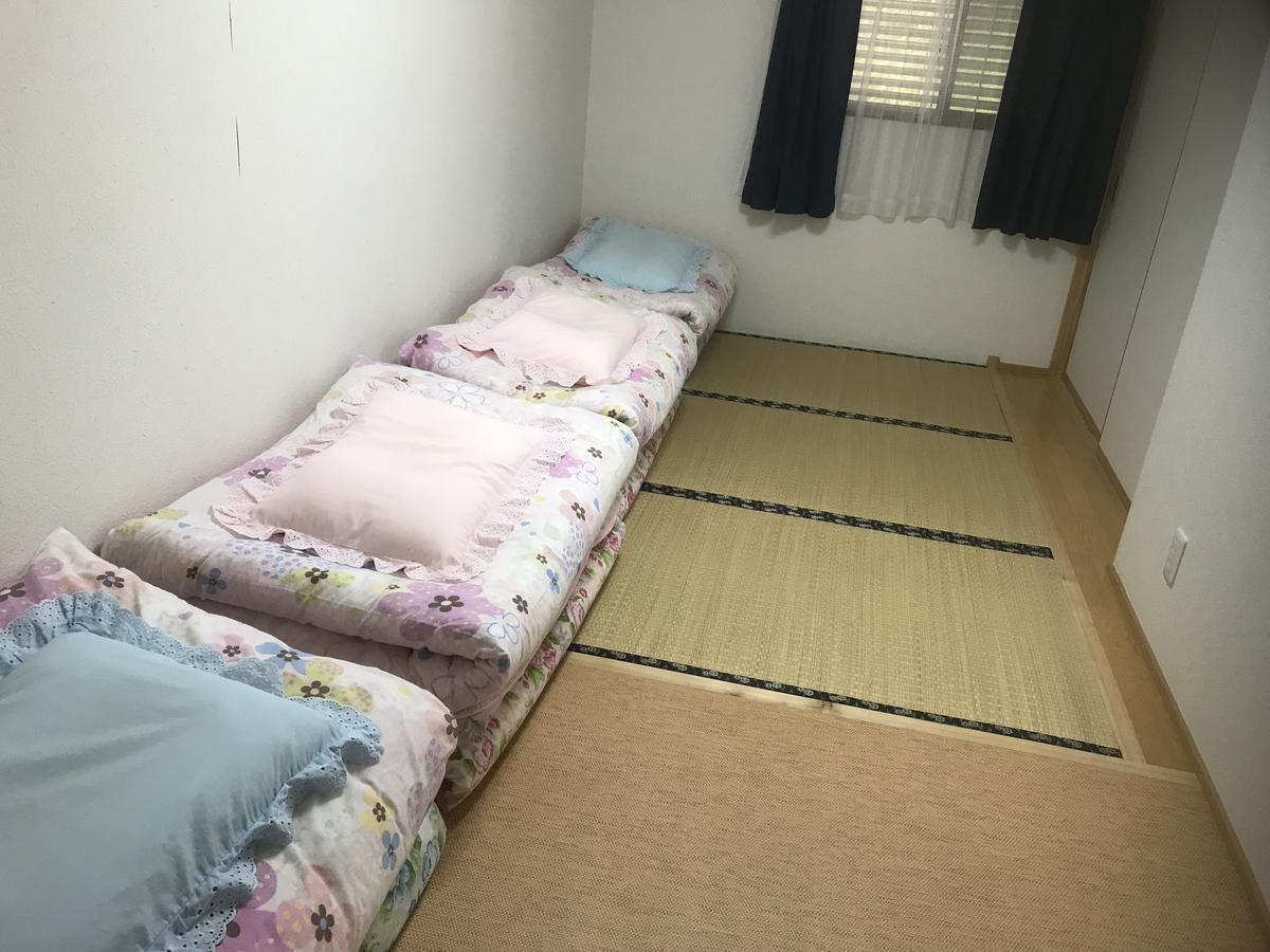 Guest House Iwato Такачихо Екстериор снимка